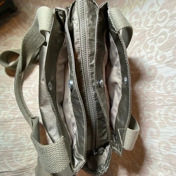 Kipling Metallic Pewter Elysia Bag - Picture 12 of 16